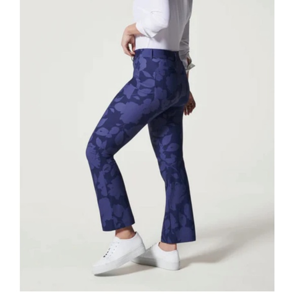 Spanx Sunshine Kick Flare Pant | Spanx Sunshine Pants | Golf Pants | Beach Pants - Picture 3 of 8